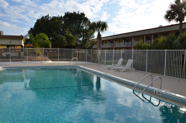 DeLand Hotel Pool